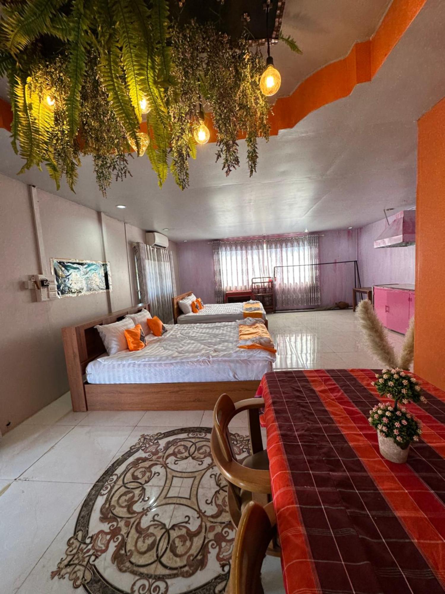 Heaven Guesthouse Pakxe Eksteriør billede